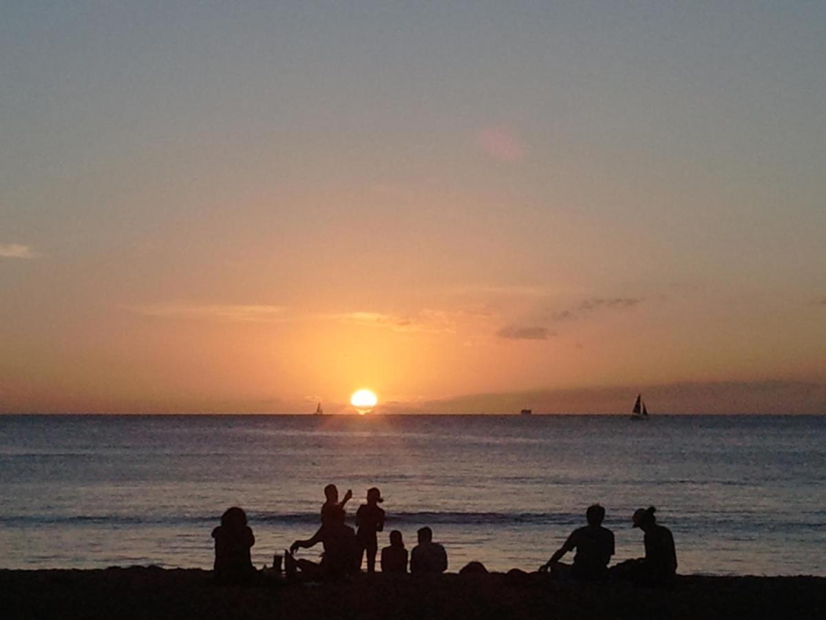 Aloha Suites Waikiki Honolulu Zewnętrze zdjęcie